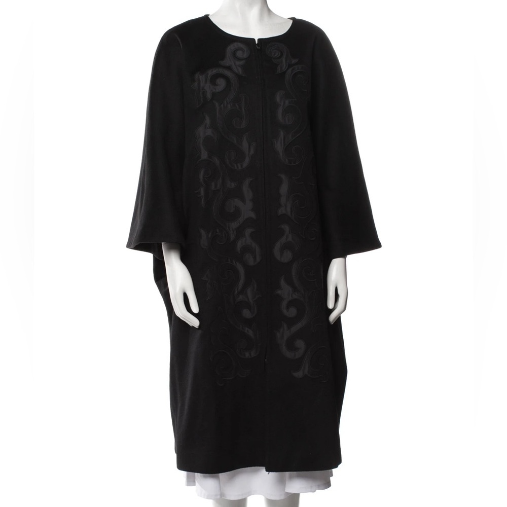 Escada‎ Cashmere Embroidered Batwing Black Coat